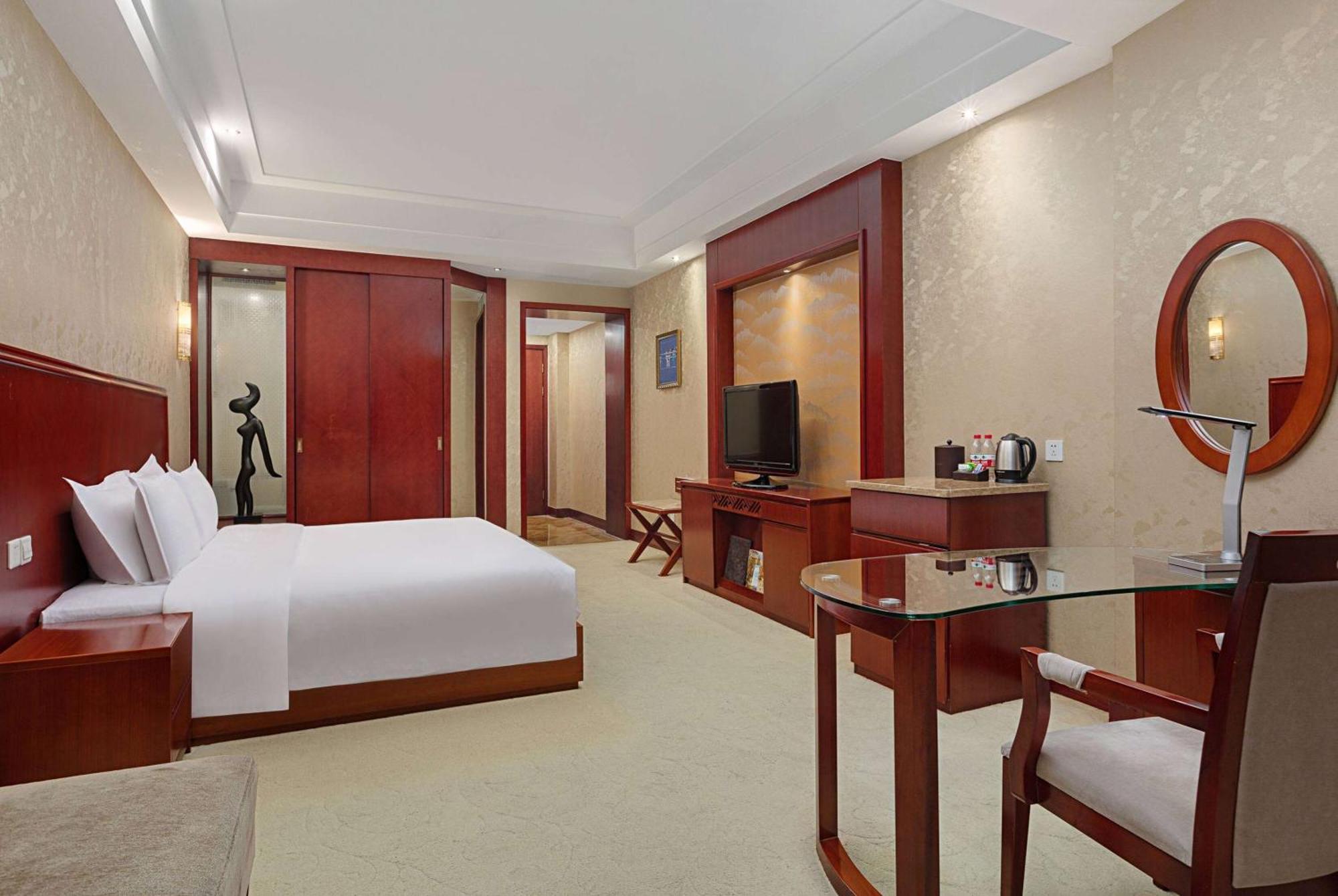Ramada Plaza By Wyndham Chongqing West Ξενοδοχείο Εξωτερικό φωτογραφία